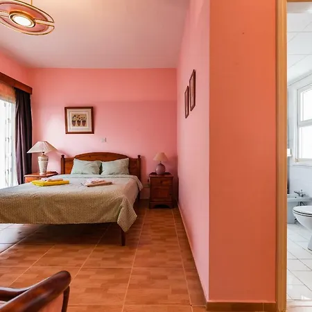 Villa Papaya